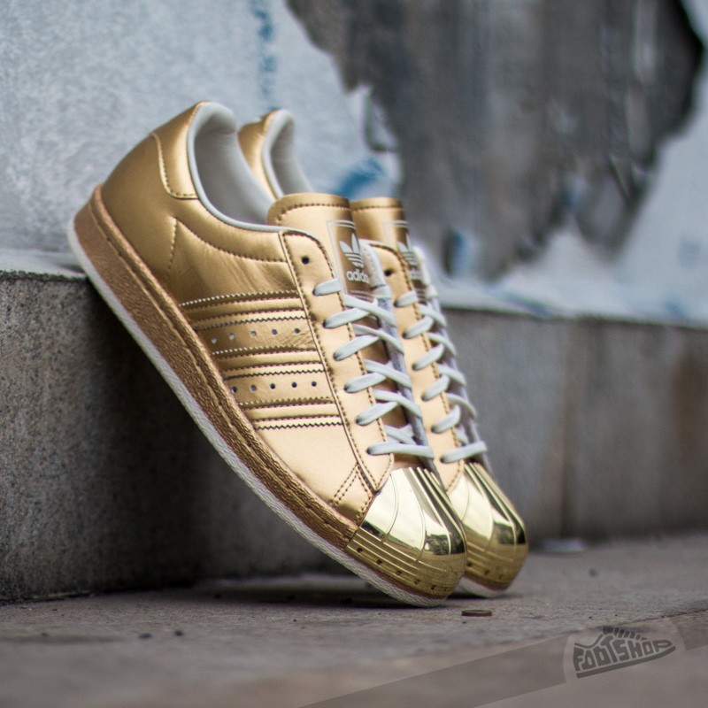 metallic gold adidas superstars