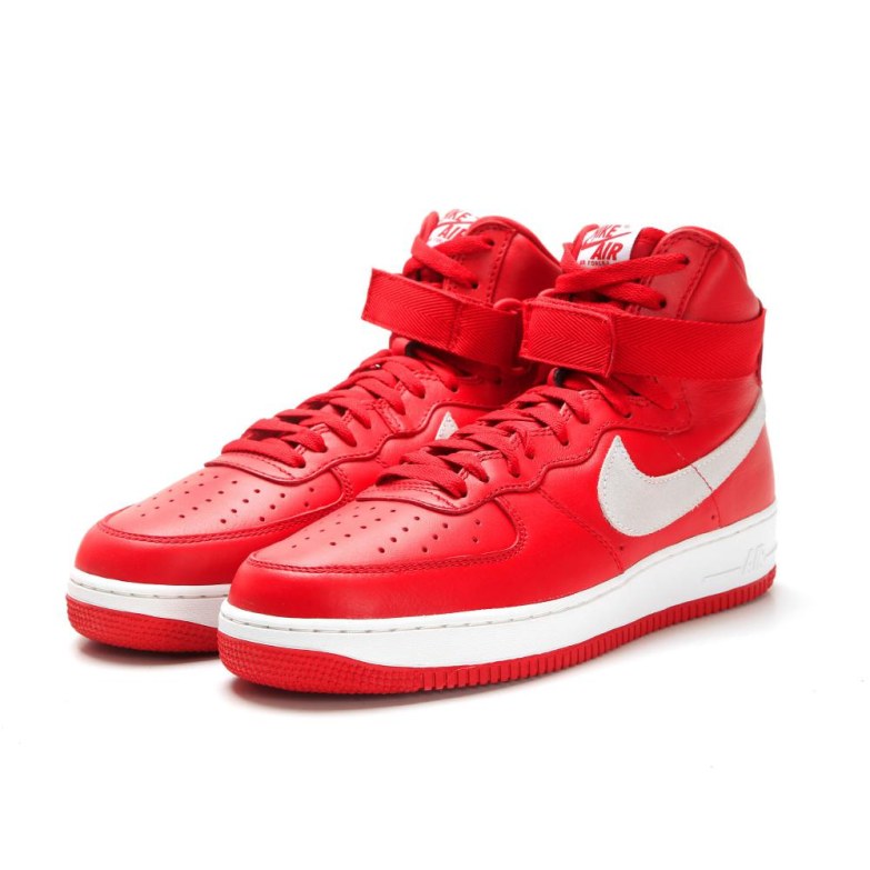 basket rouge nike femme